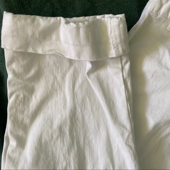 BOGO 50% OFF Joe Fresh Capris - Picture 2 of 15